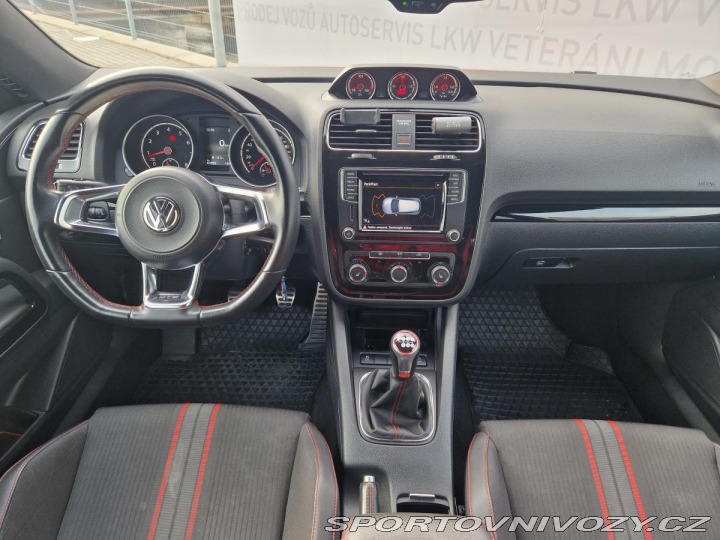 Volkswagen Scirocco GTS 300HP 2017