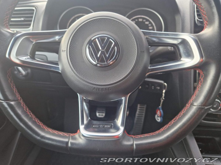 Volkswagen Scirocco GTS 300HP 2017
