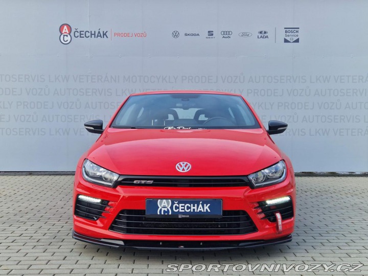 Volkswagen Scirocco GTS 300HP 2017