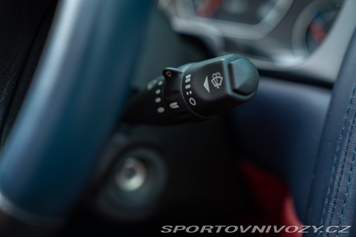 Aston Martin DB7 Volante 1998