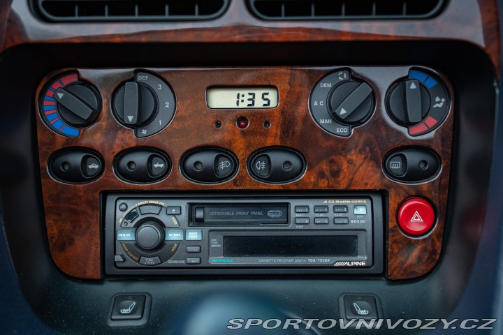 Aston Martin DB7 Volante 1998