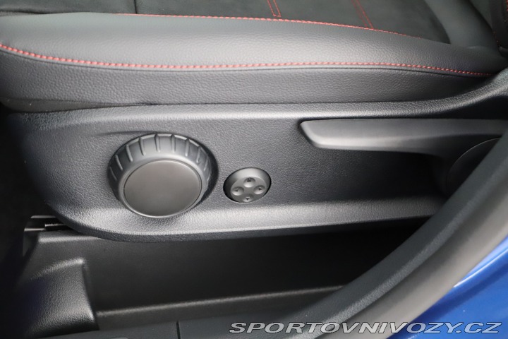 Mercedes-Benz Ostatní modely GLB AMG Line GLB 220 4MATIC 2024
