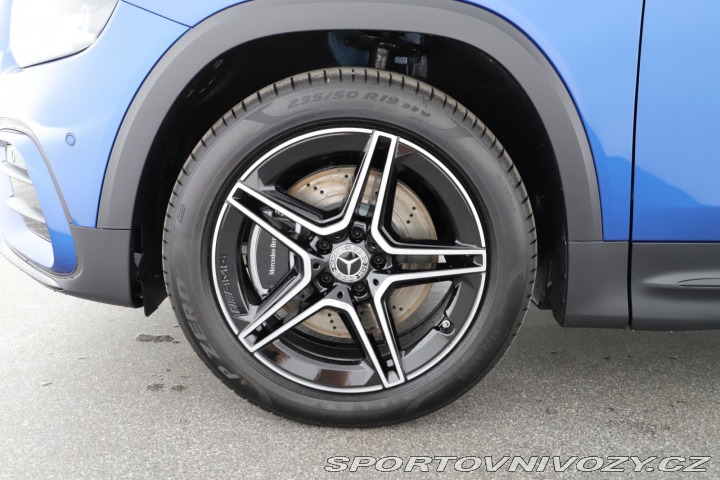 Mercedes-Benz Ostatní modely GLB AMG Line GLB 220 4MATIC 2024