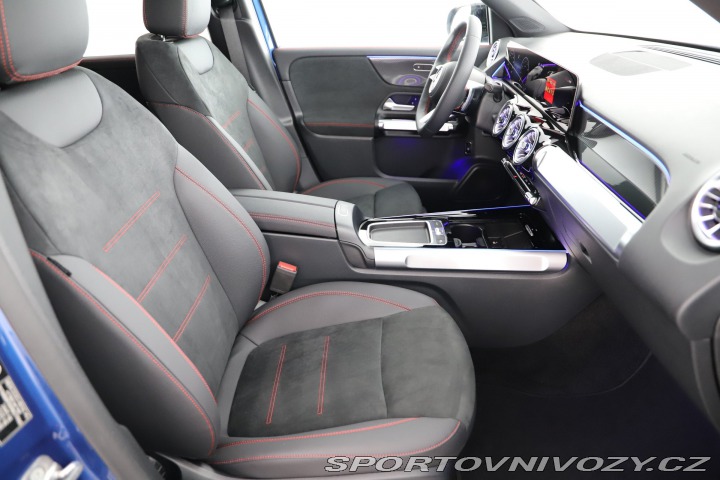 Mercedes-Benz Ostatní modely GLB AMG Line GLB 220 4MATIC 2024