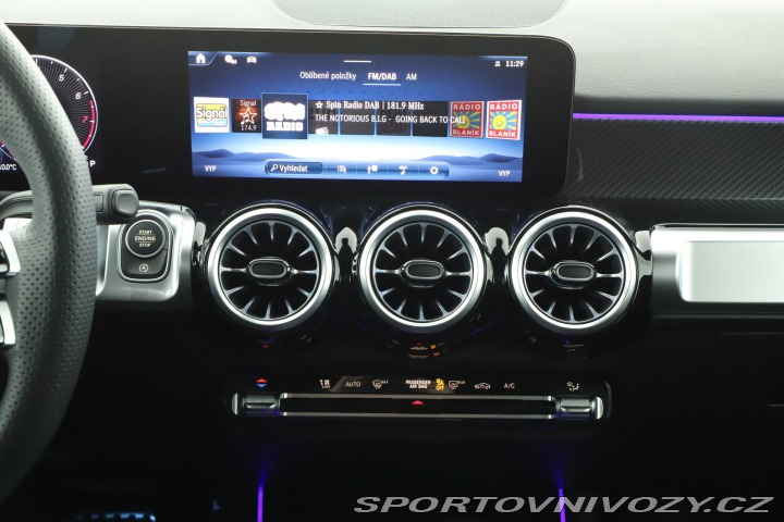 Mercedes-Benz Ostatní modely GLB AMG Line GLB 220 4MATIC 2024