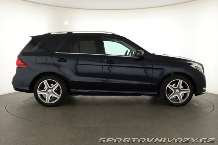 Mercedes-Benz Ostatní modely GLE AMG Line GLE 350d 2016