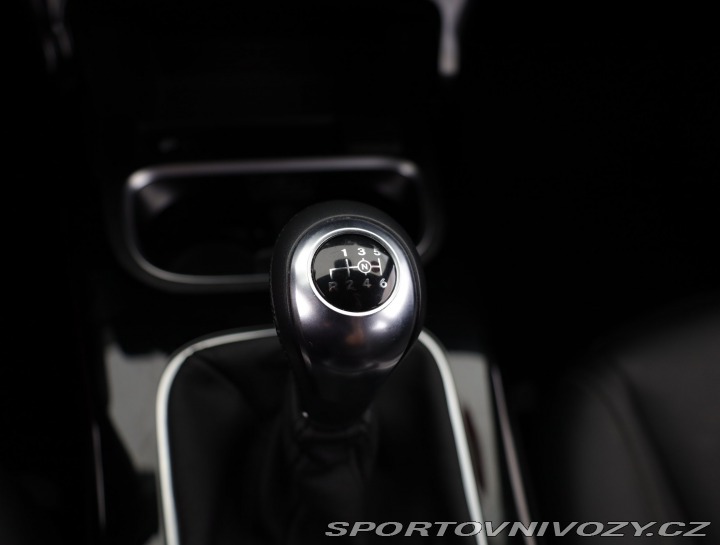 Mercedes-Benz CLA 200 2022