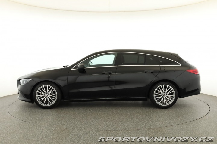 Mercedes-Benz CLA 200 2022
