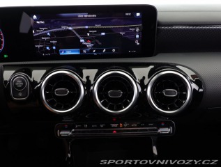 Mercedes-Benz CLA 200 2022