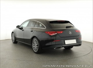Mercedes-Benz CLA 200 2022