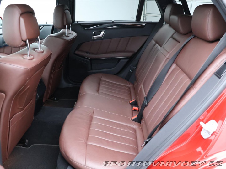 Mercedes-Benz E 3,5 E400 245kW Navi CZ DP 2016