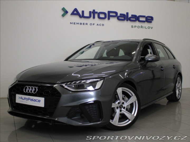 Audi A4 2,0 40TDI S-line Záruka Č 2022