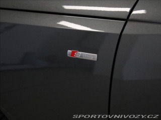 Audi A4 2,0 40TDI S-line Záruka Č 2022
