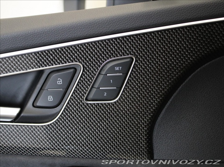 Audi Ostatní modely Q7 3,0 55TFSI S-line Matrix 2022