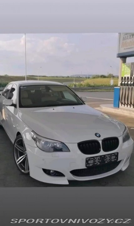 BMW 5 3,0 E60 lci 530D 173kw 2007