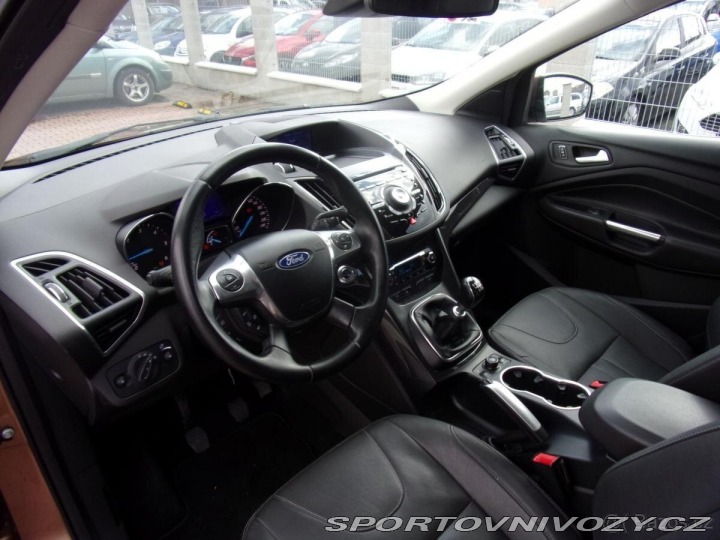 Ford Ostatní modely Kuga 2,0 TDCI 4x4 titanium s 2013