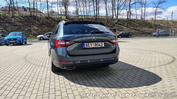 Škoda Superb 2,0 TSI 206kW DSG 4x4 2017