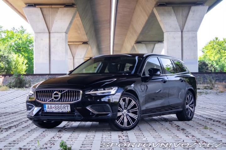 Volvo V60 T6 Recharge AWD A/T, Ful 2021