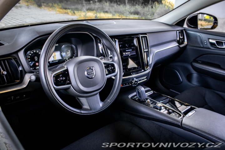 Volvo V60 T6 Recharge AWD A/T, Ful 2021