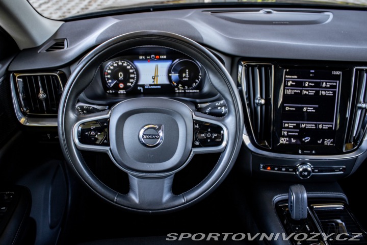 Volvo V60 T6 Recharge AWD A/T, Ful 2021
