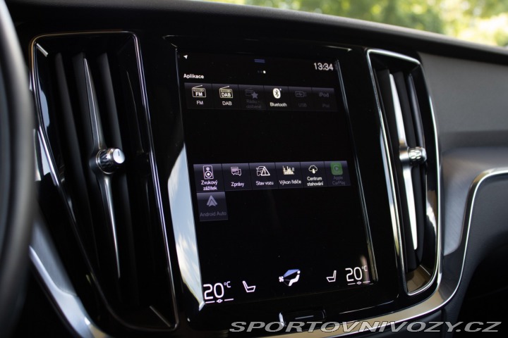 Volvo V60 T6 Recharge AWD A/T, Ful 2021