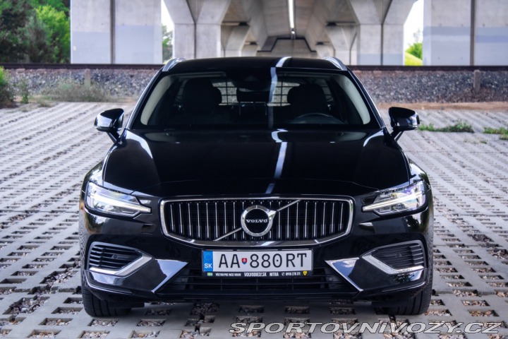 Volvo V60 T6 Recharge AWD A/T, Ful 2021