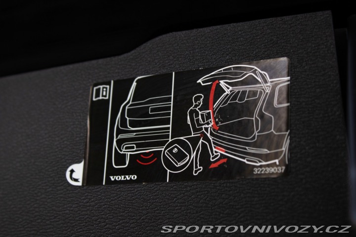 Volvo V60 T6 Recharge AWD A/T, Ful 2021