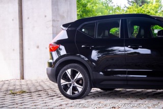 Volvo Ostatní modely XC40  P8 TwinMotor AWD 300kw 2021