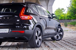 Volvo Ostatní modely XC40  P8 TwinMotor AWD 300kw 2021