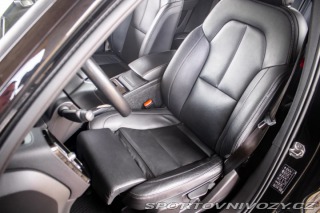 Volvo Ostatní modely XC40  P8 TwinMotor AWD 300kw 2021