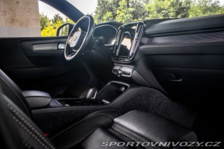 Volvo Ostatní modely XC40  P8 TwinMotor AWD 300kw 2021