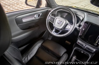 Volvo Ostatní modely XC40  P8 TwinMotor AWD 300kw 2021