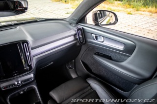Volvo Ostatní modely XC40  P8 TwinMotor AWD 300kw 2021