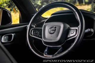 Volvo Ostatní modely XC40  P8 TwinMotor AWD 300kw 2021