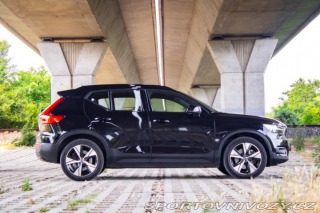 Volvo Ostatní modely XC40  P8 TwinMotor AWD 300kw 2021