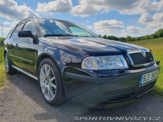 Škoda Octavia RS  2003