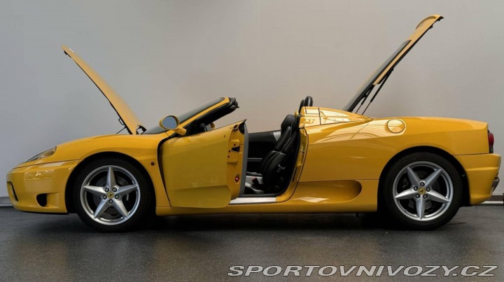 Ferrari 360 3.6 V8 Spider F1 2001