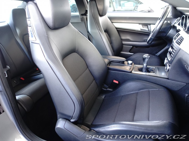 Mercedes-Benz C Avantgarde C 220 CDI 2013