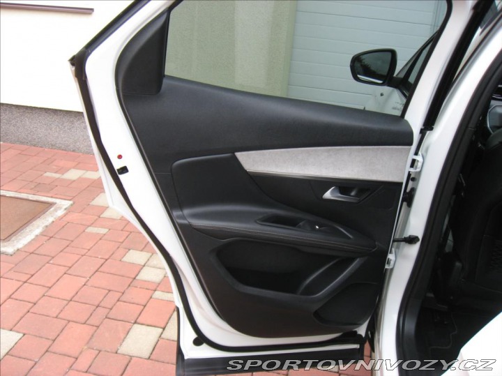 Peugeot Ostatní modely 3008 2,0 HDI 177PS GT A/T 2019