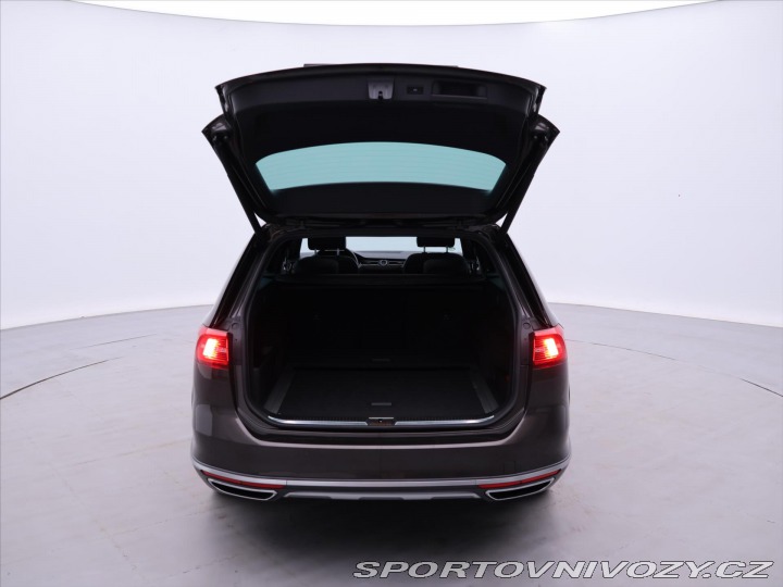 Volkswagen Ostatní modely Passat 2,0 TDI 176kW DSG Alltrac 2016