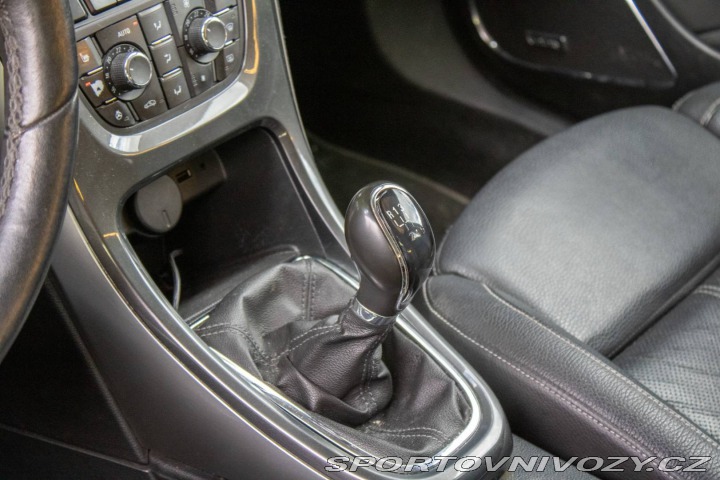 Opel Astra Sport Tourer ST 2.0 CDTI 2014