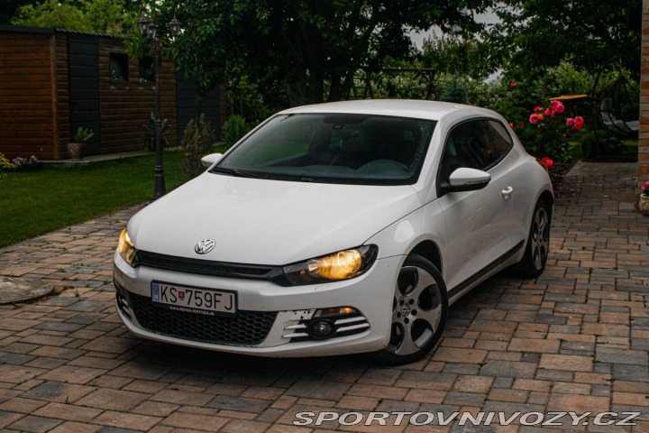 Volkswagen Scirocco 1.4 TSI 160k / NA SPLÁTK 2009