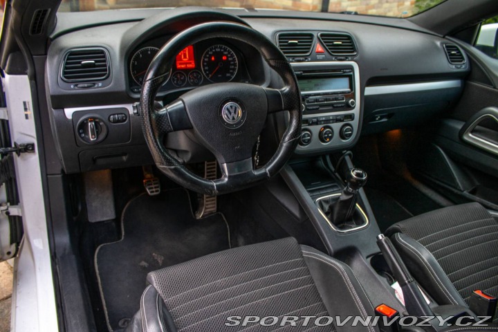Volkswagen Scirocco 1.4 TSI 160k / NA SPLÁTK 2009