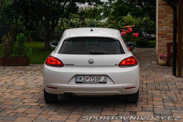 Volkswagen Scirocco 1.4 TSI 160k / NA SPLÁTK 2009