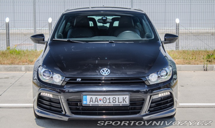 Volkswagen Scirocco R 2.0 TSI 2010