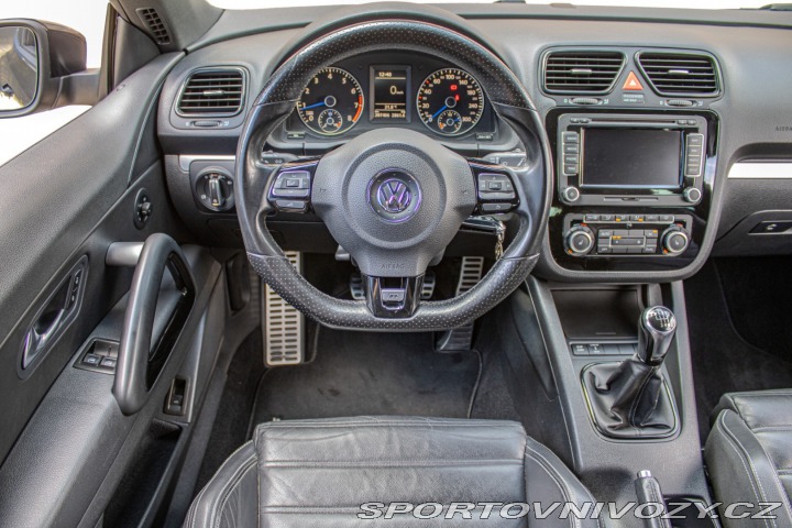 Volkswagen Scirocco R 2.0 TSI 2010