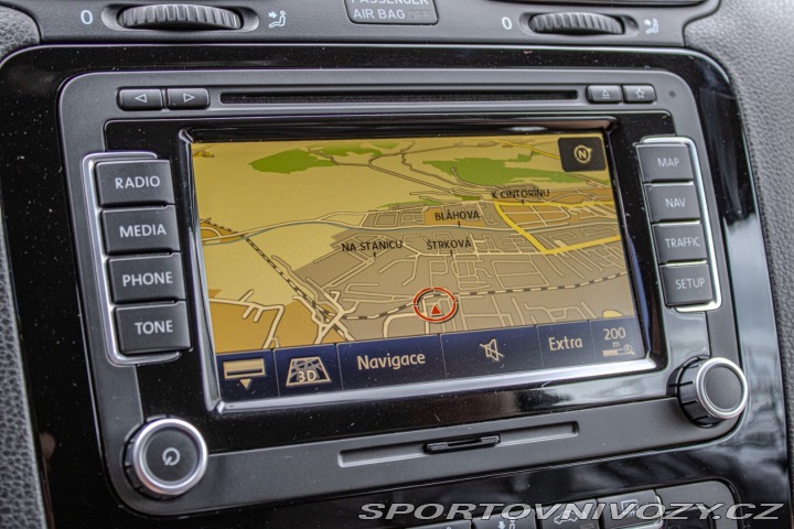Volkswagen Scirocco R 2.0 TSI 2010