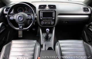 Volkswagen Scirocco R 2.0 TSI 2010