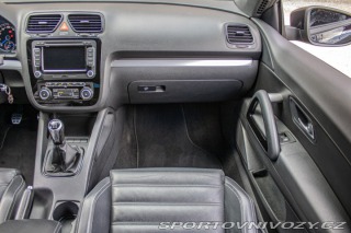 Volkswagen Scirocco R 2.0 TSI 2010