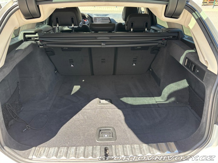 BMW 3 330i G21 xdrive 2019